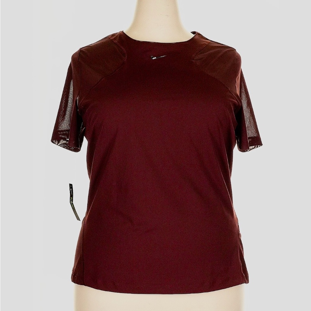 Nike Women's Burgundy Short Sleeve Tee